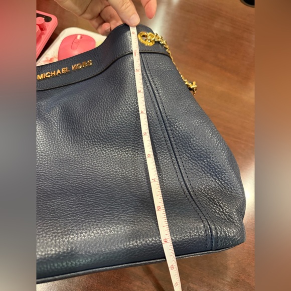 Michael Kors Dark Blue Shoulder Bag with Gold Accents - Picture 9 of 11